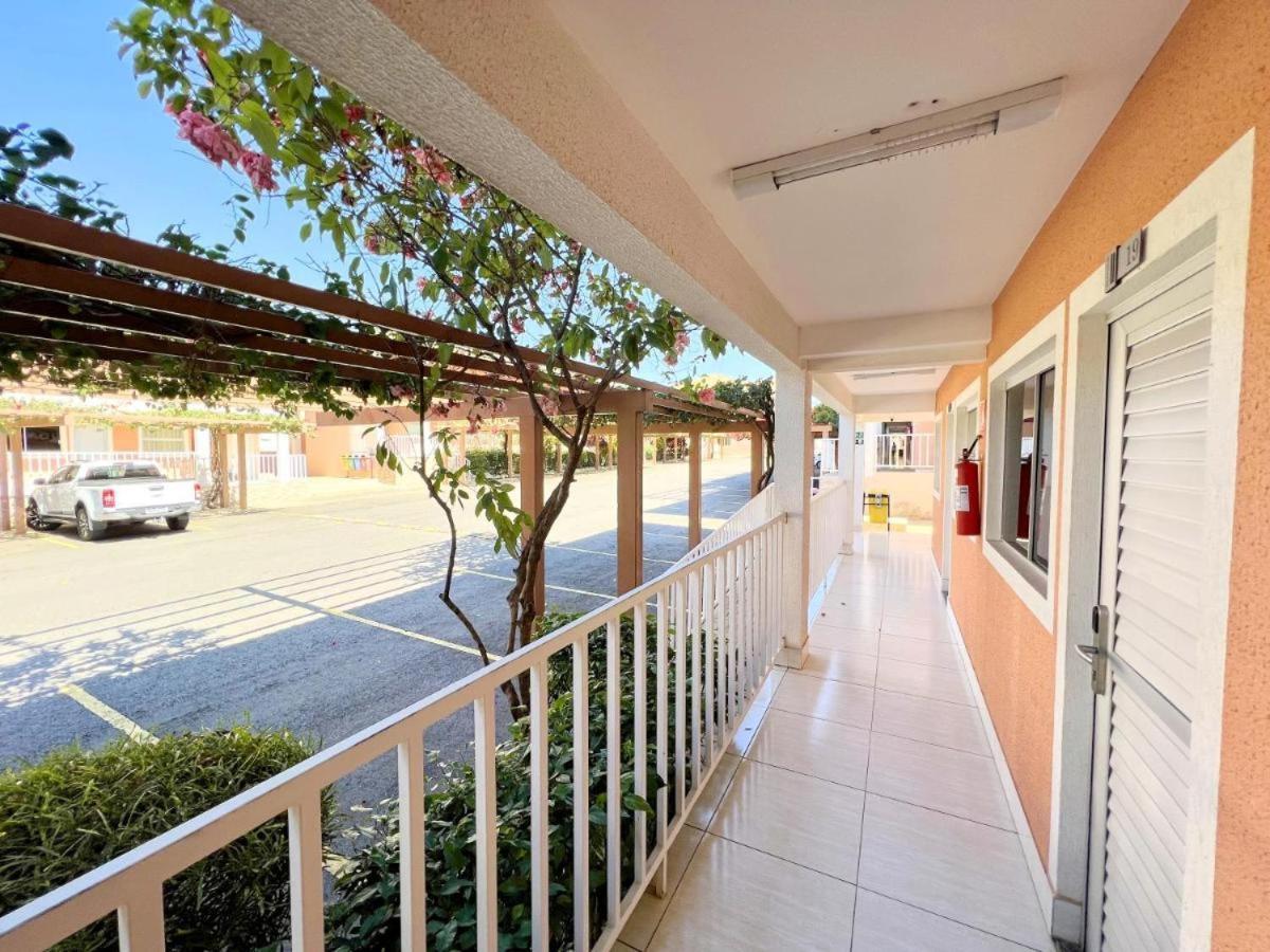 Com Cafe No Lacqua Diroma E Parque Aquatico 24 Horas Apartamento *